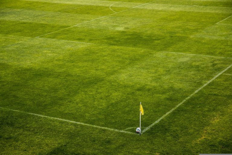 Aber die Deutschen Frauen können es = DFB-Frauen hängen Männer ab ….